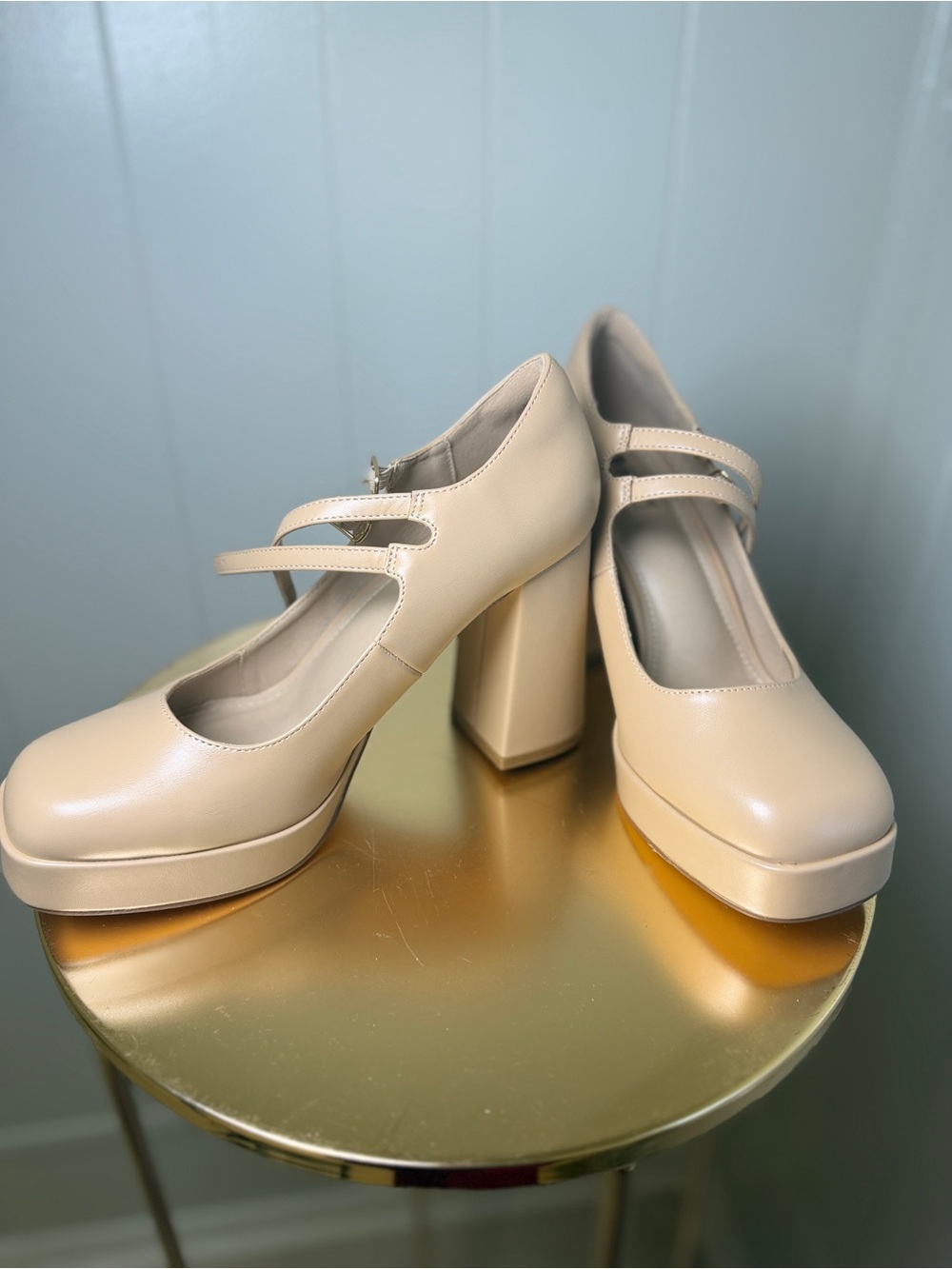 Cream Beige Mary Jane Platform Heels Size 10